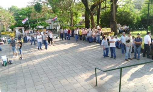 Sindicalistas anuncian huelga en la ANDE