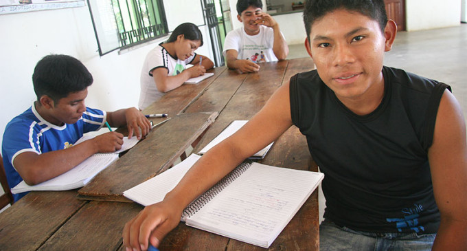 Hasta el 15 de marzo jóvenes indígenas tienen posibilidad de acceder a becas