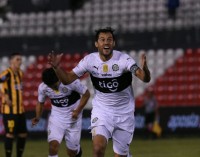 El Decano venció sin sufrir