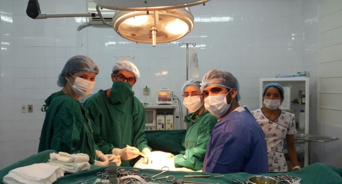 Se destaca equipo médico tras el éxito de una compleja cirugía en Lambaré