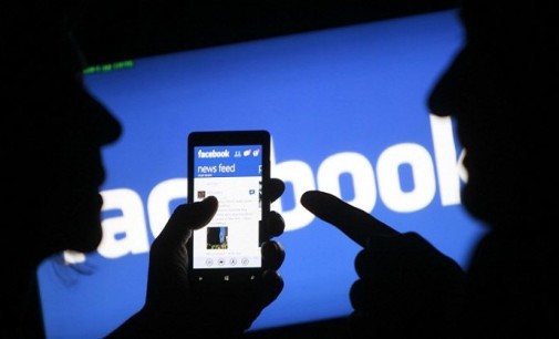 Polémica foto en facebook: Imputan a una mamá por violación del deber de cuidado