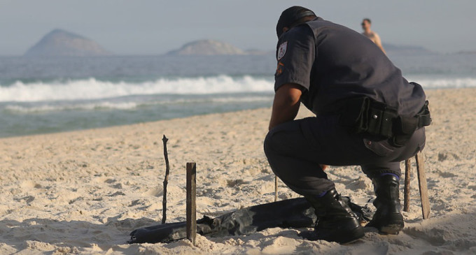 Encuentran restos de un cuerpo humano en playa Olímpica