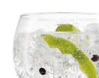Estudio demuestra que beber entre cinco y doce gin tonics diarios equivale a dos horas de ejercicio