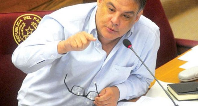 Hugo Richer critica gestión de Horacio Cartes