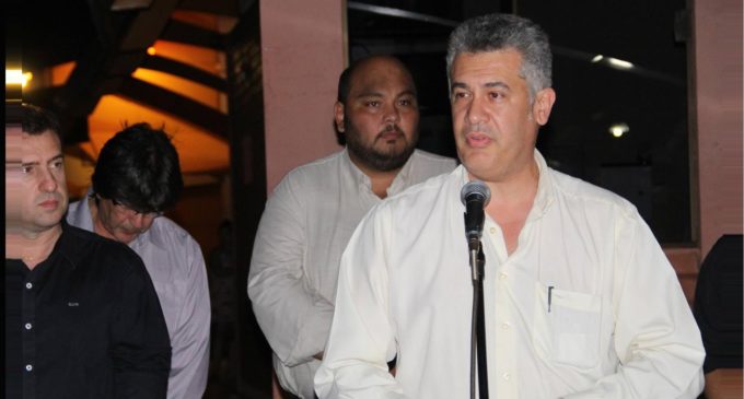 “El jefe de Policía se pasa comiendo asado con personas de dudosa reputación”