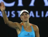 Kerber sufre para avanzar a segunda ronda en Australia. Halep, eliminada