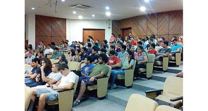 Interventor de FIUNA asegura que no habrá forma de evitar que las clases inicien el 23 de enero