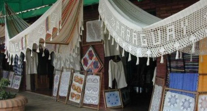Continúa Exhibición de Hamacas en Pirayú