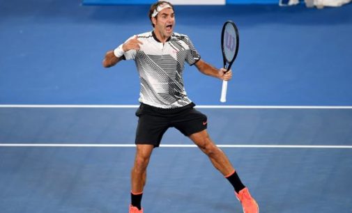 Roger Federer se sacó de encima a Kei Nishikori y es cada vez más favorito al título