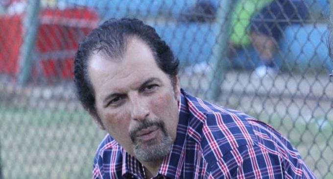 Zapag anuncia que van en busca de un centrodelantero