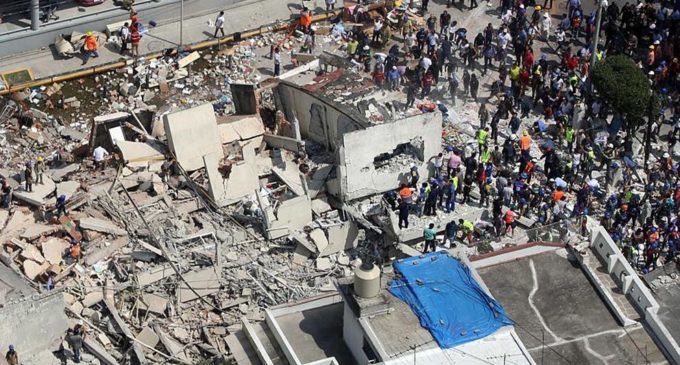 México: Continúa rescate y ya son 253 muertos