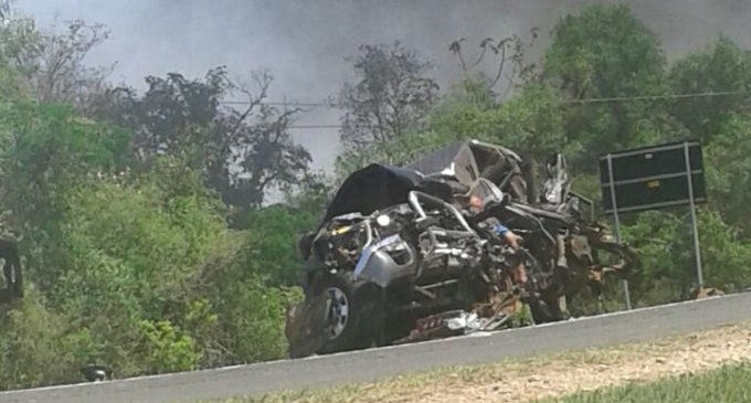 Accidente de intendente de Emboscada: camión habría desviado de carril al momento del choque