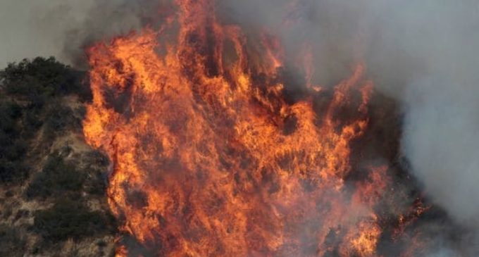 Los Ángeles sufre el incendio más devastador en su historia