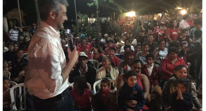 Mario Abdo dice que el 17 de diciembre celebrará con sus seguidores cenando “guiso de gallina mbatará”