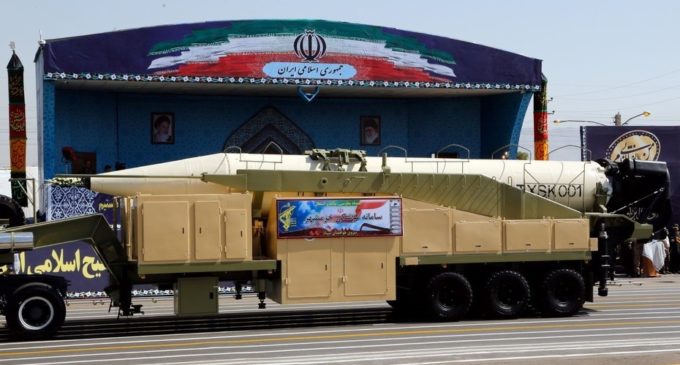 Irán desafía a Estados Unidos y prueba un nuevo misil de 2.000 kilómetros de alcance