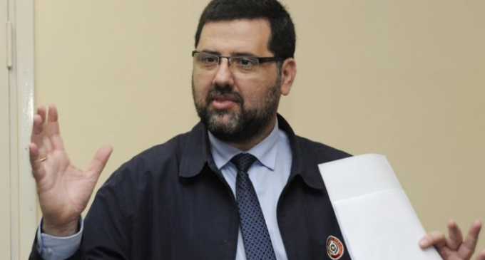 Por tercera vez, suspenden juicio oral a ex ministro