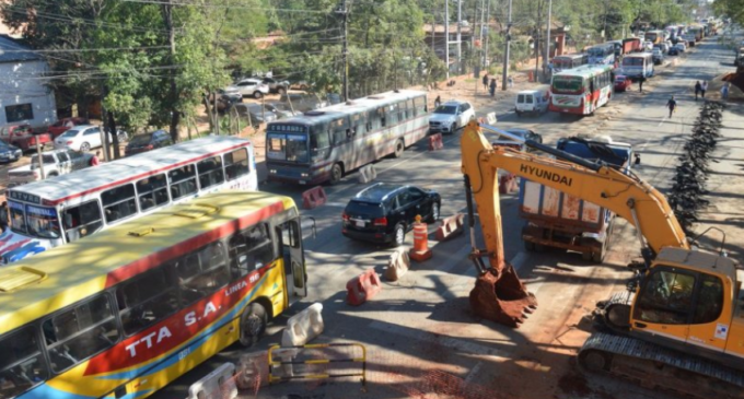Por obras de Metrobus, cierran calle Pitiantuta