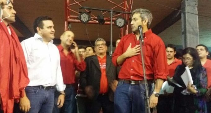 Quieren “re-expulsar” a Petta de la ANR
