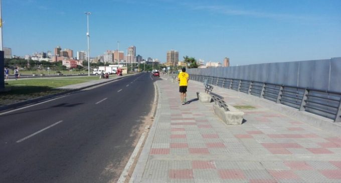 Anuncian lunes fresco a caluroso
