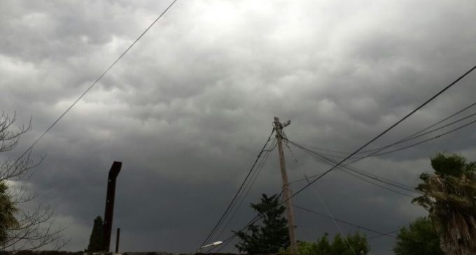 Anuncian lluvias y tormentas para 8 departamentos