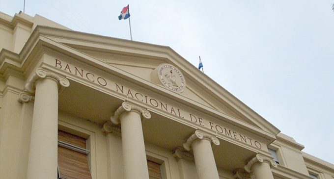 Pago a funcionarios de la Gobernación del Guairá comienza hoy a través del Banco de Fomento