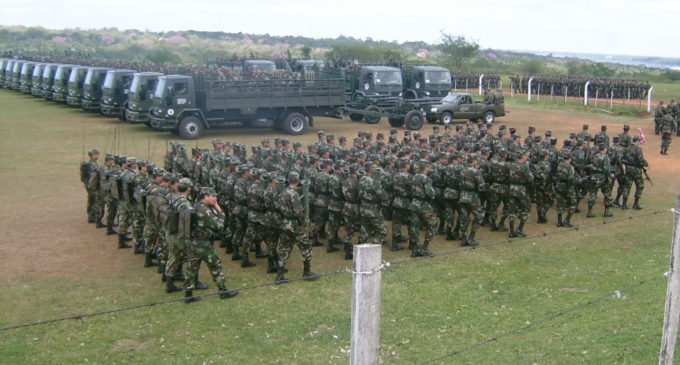 Admiten atraso en modenización de armamentos en fuerzas militares