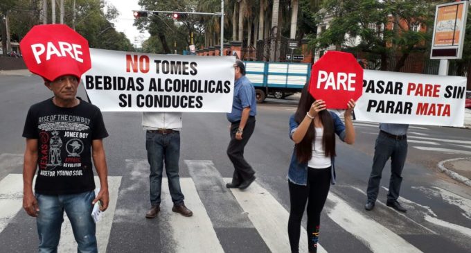 Realizan campaña de concienciación vial en Asunción
