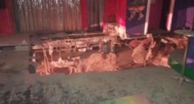 Derrumbe en discoteca deja 22 heridos en Tenerife