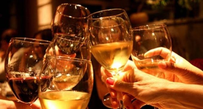 Beber responsablemente en estas fiestas, para evitar intoxicación por alcohol