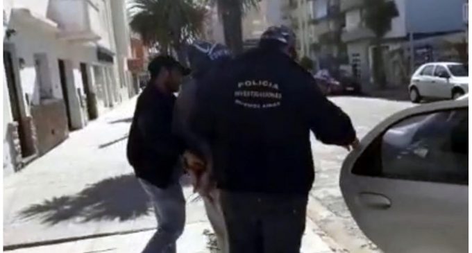 Conmoción en Argentina: Lo detuvieron por encerrar durante casi un año a su pareja e intentar matarla