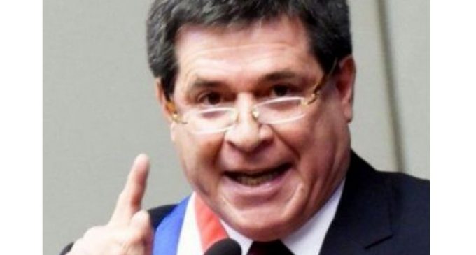 Cartes renunciaría después de proclamación del TSJE