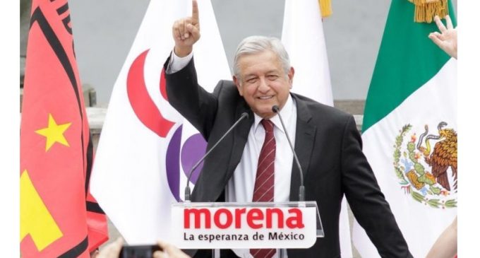 López Obrador repunta a menos de un mes de elecciones presidenciales en México, según sondeo