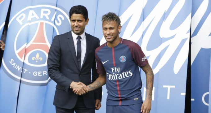 Real Madrid negocia por Neymar