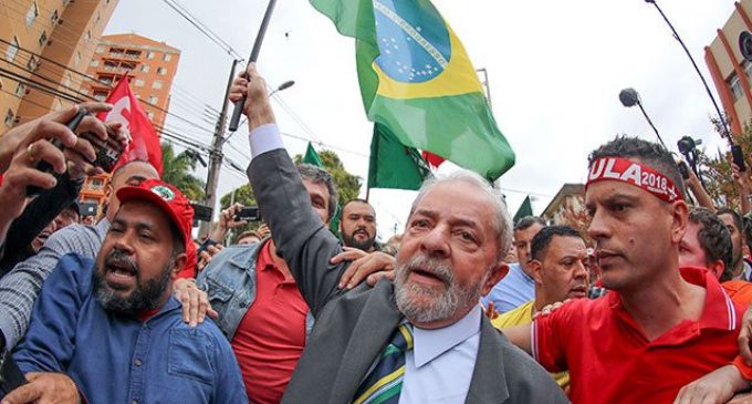 A pesar de seguir prisión, inscribirán a Lula da Silva como candidato para próximas elecciones