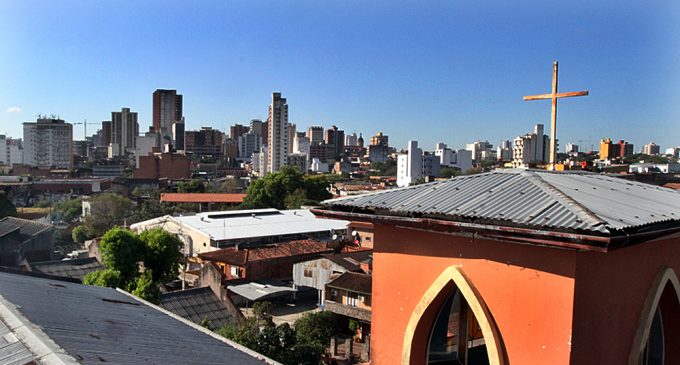 Anuncian lunes frío a cálido y soleado