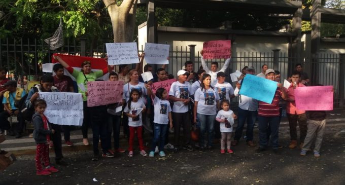 Familiares piden libertad del suboficial Benito Sanabria
