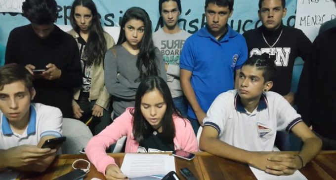 Que futuro titular de MEC tenga trayectoria en gestión educativa pública, piden gremios estudiantiles