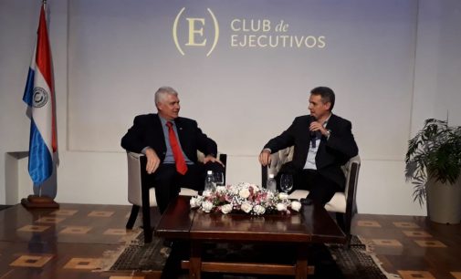 Club de Ejecutivos escuchó al futuro ministro de Obras