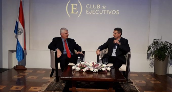 Club de Ejecutivos escuchó al futuro ministro de Obras