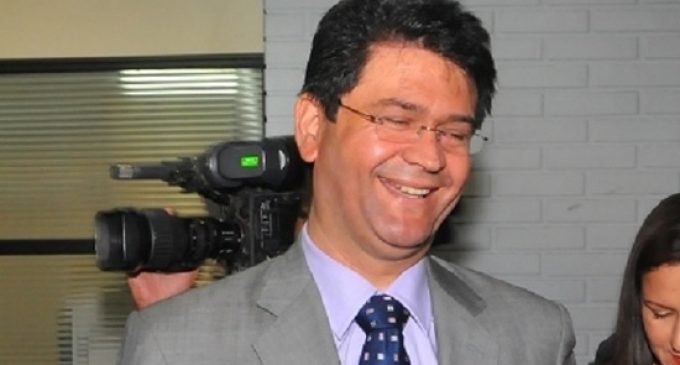 Hay razones morales y de honorabilidad para que Ibáñez no siga en Congreso, afirma abogado