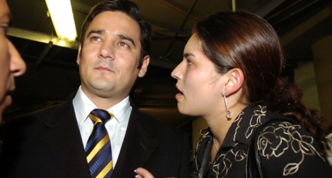 Salyn pierde sus fueros