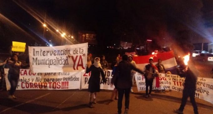 Manifestantes fueron agredidos durante escrache a Zacarías Irun
