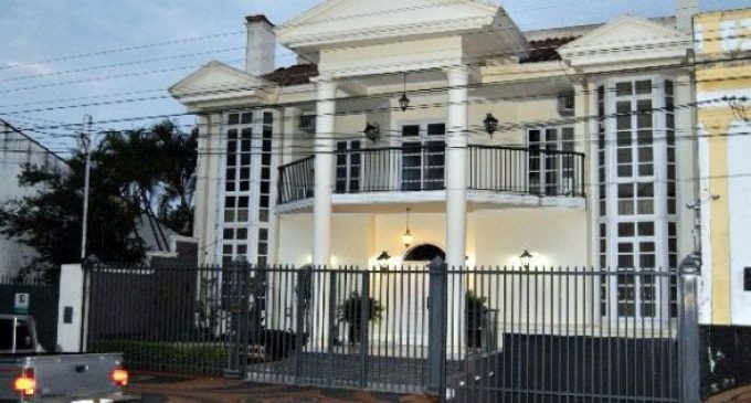 Fueros de por medio, se suspendió allanamiento de casa de González Daher