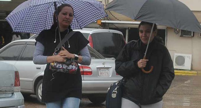 Martes frío y con lluvias dispersas