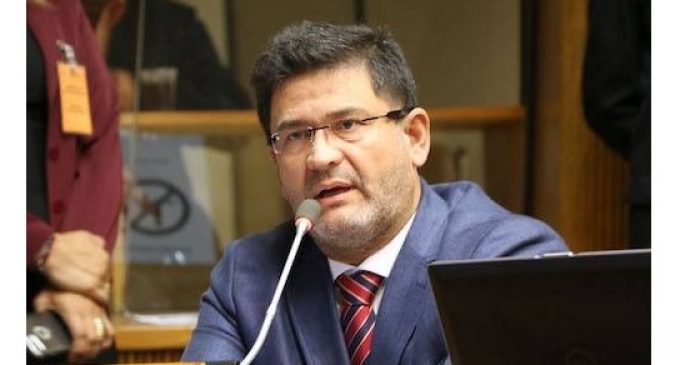 Hotel se suma a protesta y se reserva derecho de admisión de José María Ibáñez