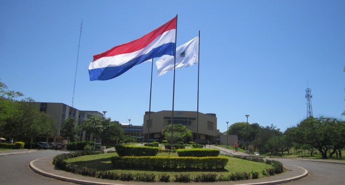 Hasta tapabocas faltan en el Hospital de Itauguá, denuncian médicos