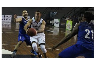 Franjeados y Santos lideran el cuadrangular final del Basquet Masculino