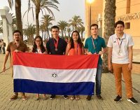 Joven paraguayo gana medalla de bronce en competencia mundial de matemáticas