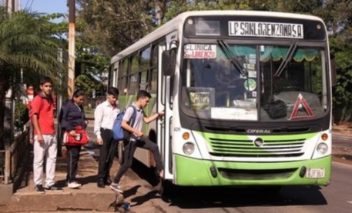 Transportistas aprobarían “reguladas” ante indefinición de gobierno sobre pasaje