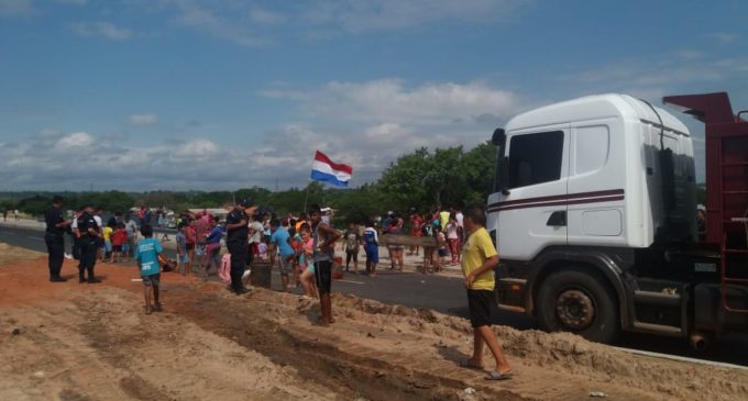 Bañadenses levantan manifestación sobre Costanera Norte